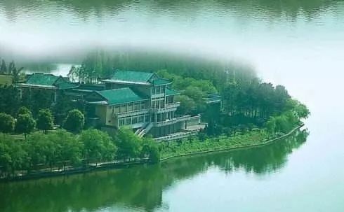风水入门基础知识：从"穿堂煞"到"财位布局"，家居风水20个禁忌与化解